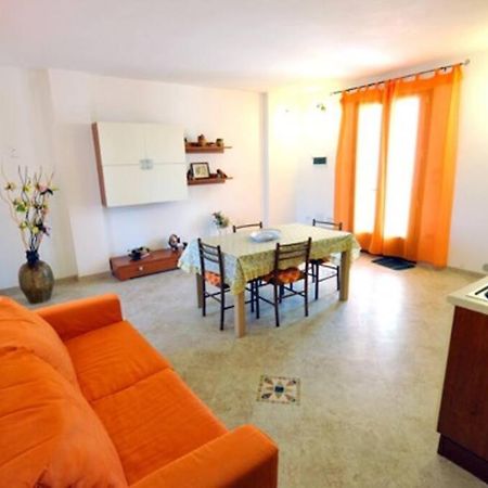 Casa Vacanze La Casa Di Katia Castro  Esterno foto