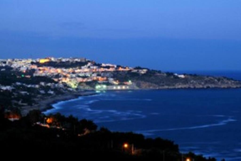Casa Vacanze La Casa Di Katia Castro  Esterno foto